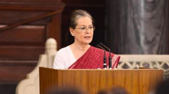 मोदी सरकार ने पश्चिम एशिया पर भारत के सैद्धांतिक रुख को त्यागा, मूल्यों को ताक पर रखा: सोनिया गांधी